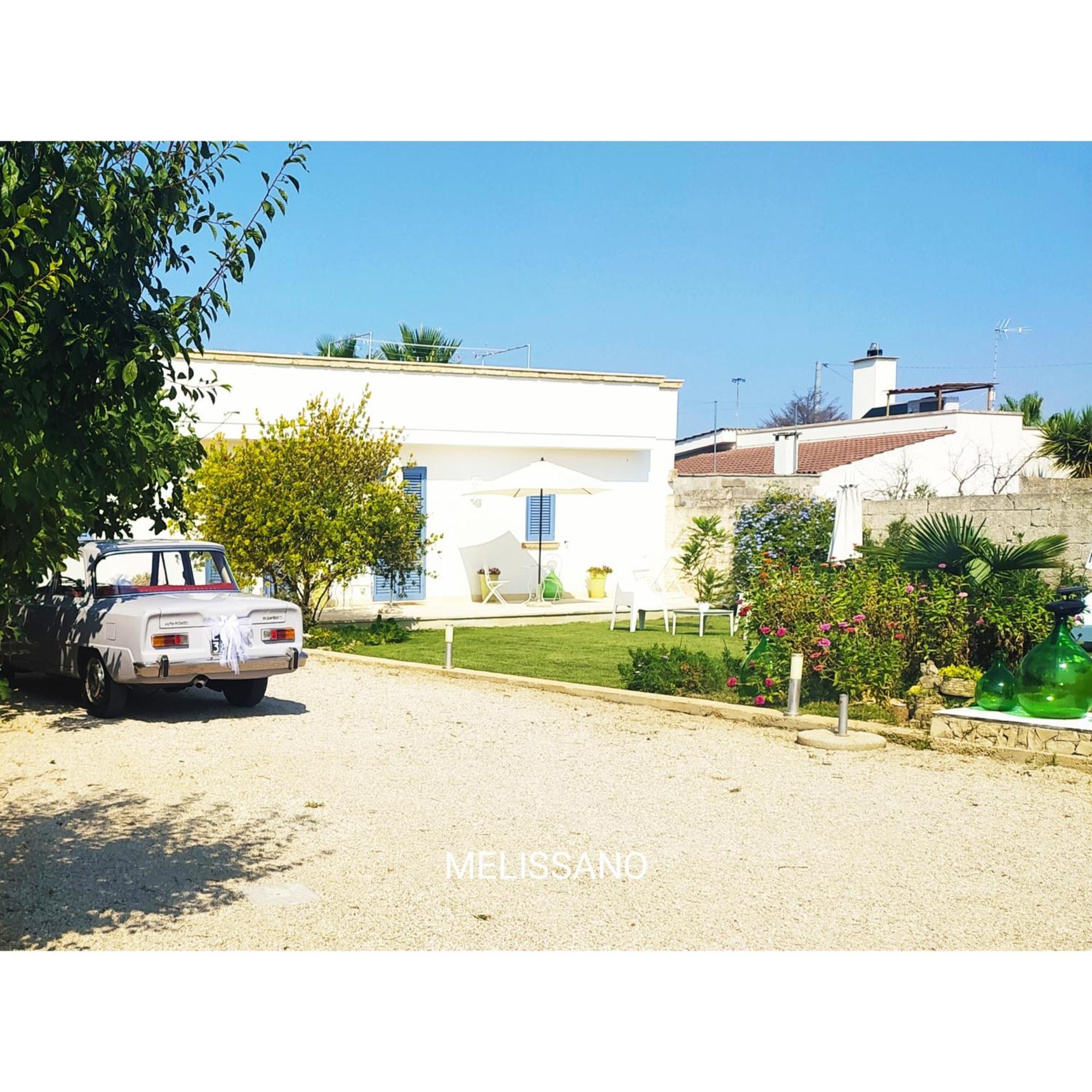 Li Curti B&B Melissano Екстер'єр фото
