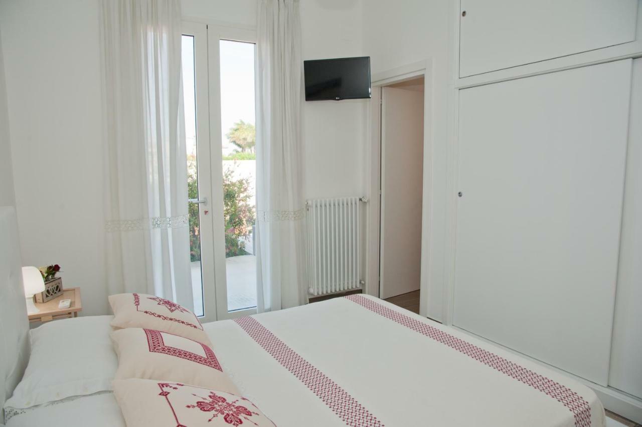 Li Curti B&B Melissano Екстер'єр фото