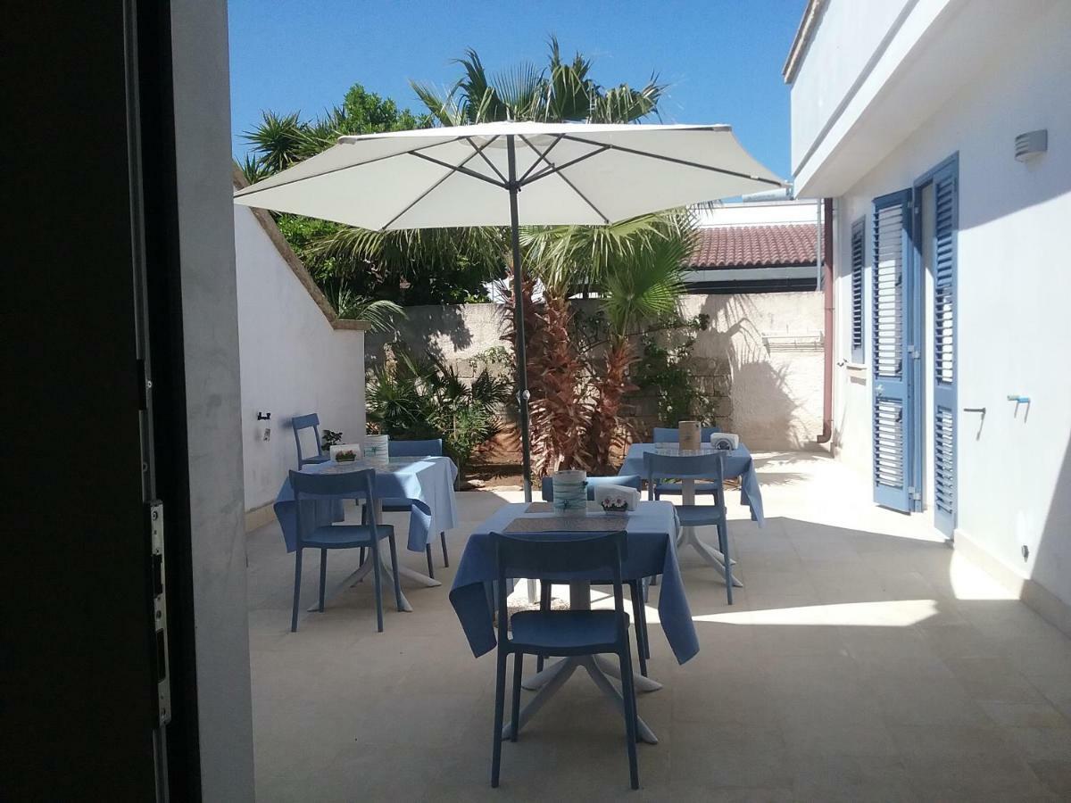 Li Curti B&B Melissano Екстер'єр фото